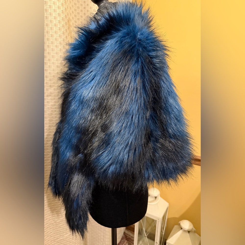 Cynthia Rowley Faux Fur Jacket - Midnight Blue - Picture 3 of 10